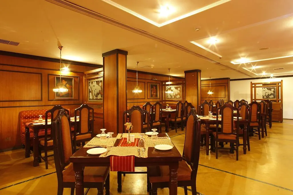 Sopanam Heritage Guruvāyūr Hotel
