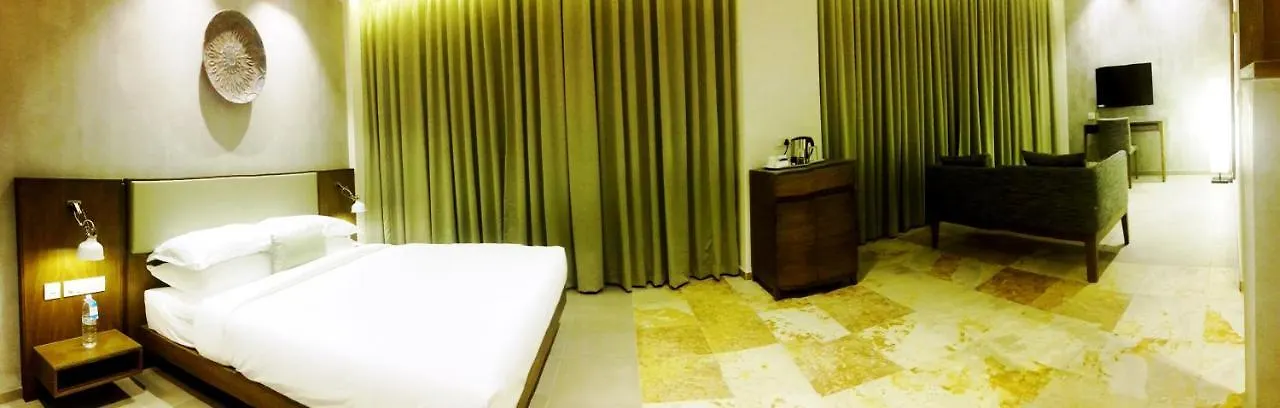 Hotel Sopanam Heritage Guruvayur